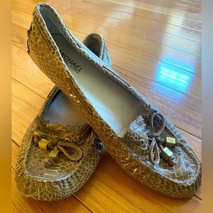 Micheal Kors women flats size 9.5